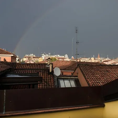 Ur-nest Moline * Bologna